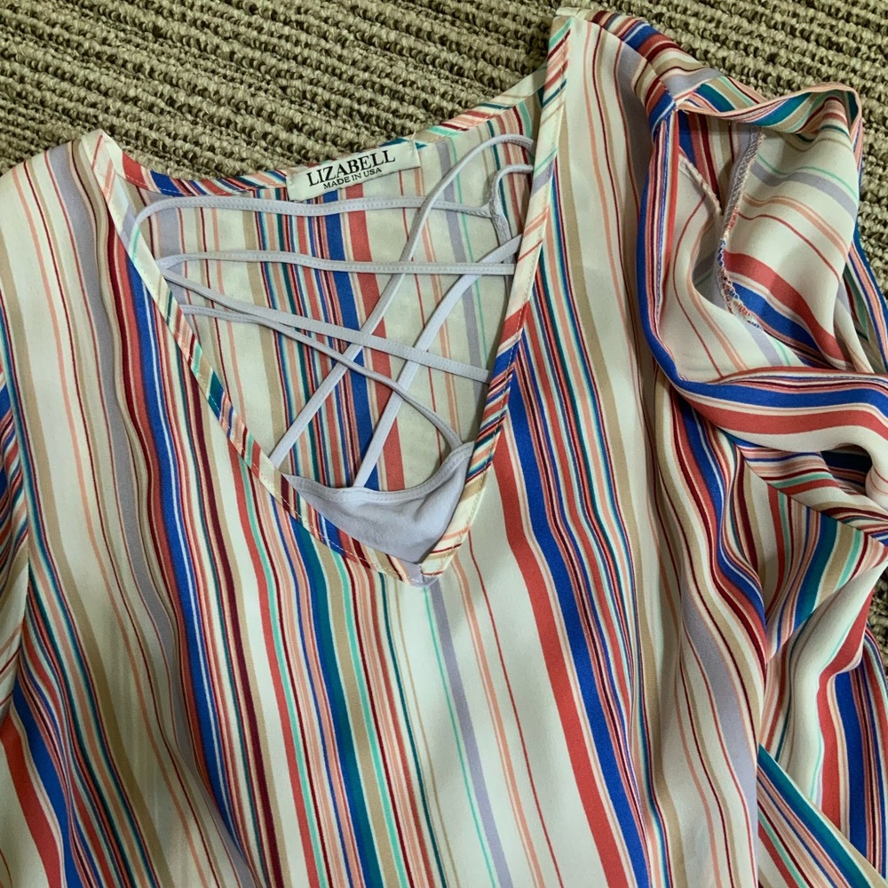 Lizabell Cropped Tie Front Blouse w/Matching Cami